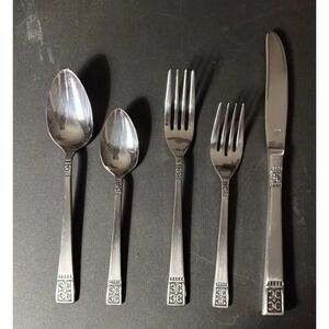 Aris Grace Andante Stainless Flatware Set Scroll Design 5pc Place Setting‎